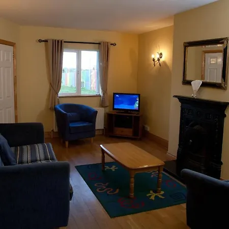 Ceol Na Mara Homes - Cois Tra & Cor Na Dtonn * Enniscrone