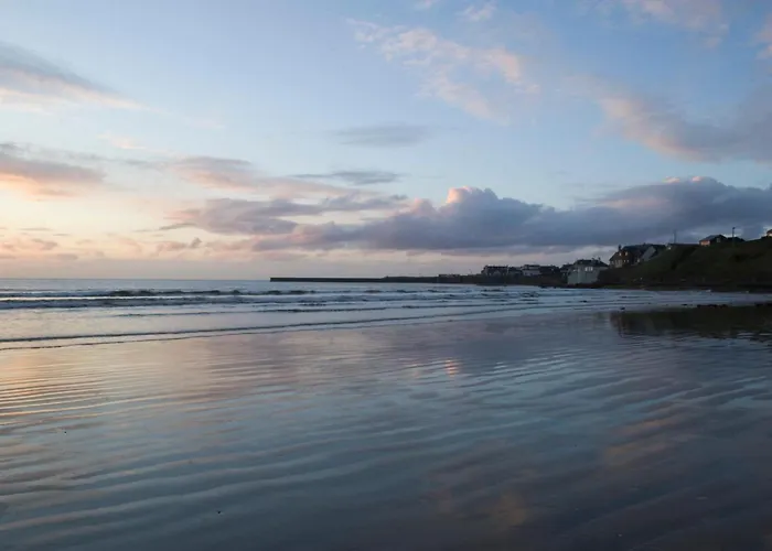 Ceol Na Mara Homes - Cois Tra & Cor Na Dtonn *